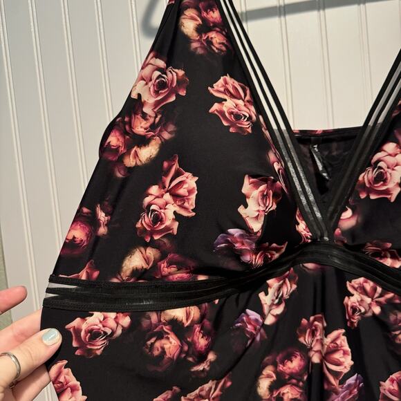 Torrid Black Floral One Piece Swimsuit Mesh Trim Plus Size 6X - Picture 3 of 8